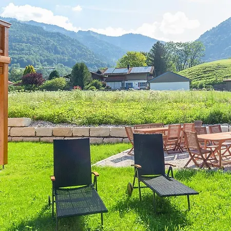 Chiemgauferienwohnungen - Maier Apartment *